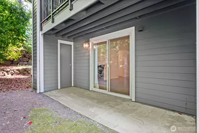 14010 NE 181st Place #C102, Woodinville, WA 98072 - Photo 16