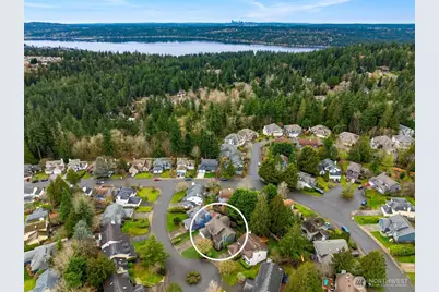 22116 NE 10th Place, Sammamish, WA 98074 - Photo 32