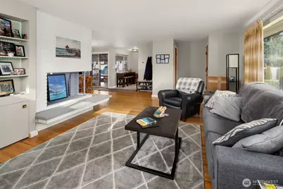 15928 56th Avenue W, Edmonds, WA 98026 - Photo 8