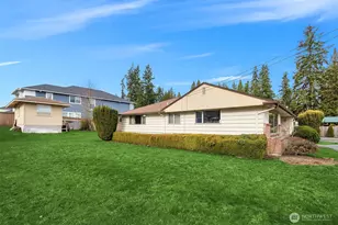 15928 56th Ave W, Edmonds, WA 98026 - Photo 4