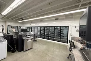 2021 Freeway Dr, Mount Vernon, WA 98273 - Photo 4