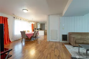 710 Roe St, Steilacoom, WA 98388 - Photo 22