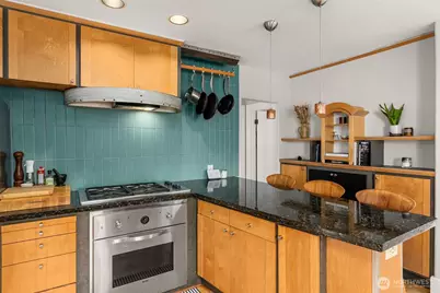 1150 N 77th Street, Seattle, WA 98103 - Photo 10