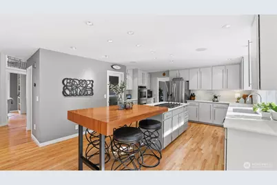 21817 NE 137th Street, Woodinville, WA 98077 - Photo 8