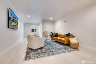 2302 29th Street Pl SE, Puyallup, WA 98374 - Photo 32