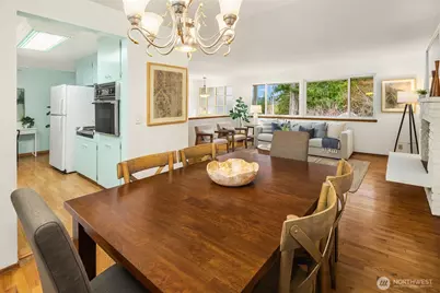 19222 38th Place NE, Lake Forest Park, WA 98155 - Photo 12