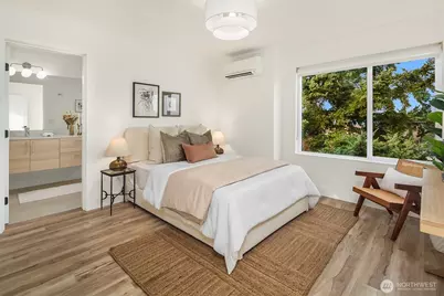 2113 6th Ave W #B, Seattle, WA 98119 - Photo 14