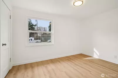 23907 60th Avenue W, Mountlake Terrace, WA 98043 - Photo 28
