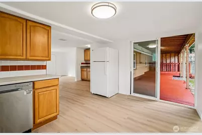 23907 60th Avenue W, Mountlake Terrace, WA 98043 - Photo 12