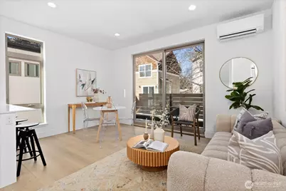 12044 Hiram Place NE #A, Seattle, WA 98125 - Photo 6