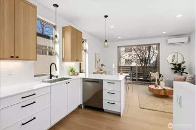 12044 Hiram Place NE #A, Seattle, WA 98125 - Photo 4