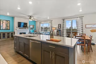 932 121st Ave SE, Lake Stevens, WA 98258 - Photo 14