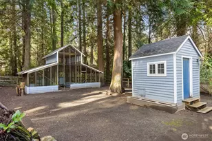 14440 Sunrise Drive NE, Bainbridge Island, WA 98110 - Photo 38