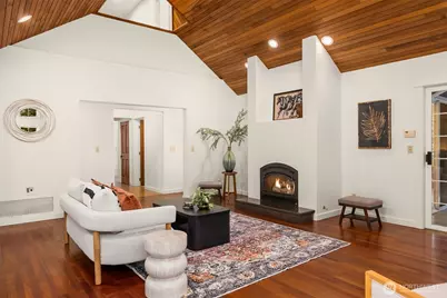 14440 Sunrise Drive NE, Bainbridge Island, WA 98110 - Photo 8