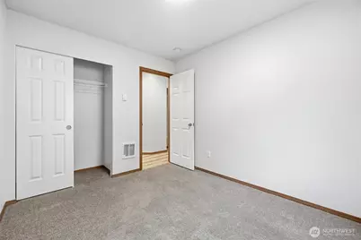 427 Oak Hill Lane, Burlington, WA 98233 - Photo 16