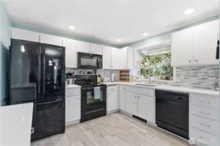 20625 Terasse Dr NW, Poulsbo, WA 98370 - Photo 24