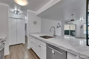 21925 7th Ave S, Des Moines, WA 98198 - Photo 12