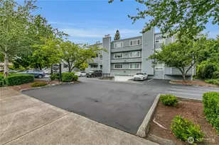 21925 7th Ave S, Des Moines, WA 98198 - Photo 4