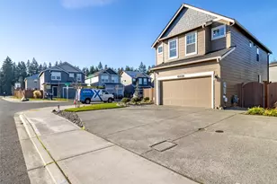 18798 108th Ave Ct E, Puyallup, WA 98374 - Photo 2