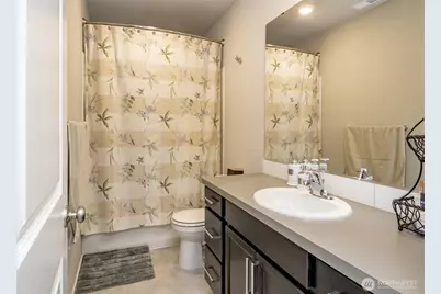 18798 108th Avenue Ct E, Puyallup, WA 98374 - Photo 16