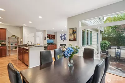 206 Pasco Drive NE, Renton, WA 98059 - Photo 8