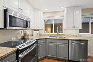 6514 NE 171st Pl, Kenmore, WA 98028 - Photo 6