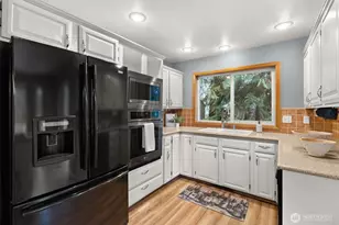 710 Z St SE, Tumwater, WA 98501 - Photo 8