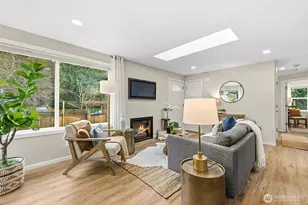 10731 Dayton Ave N, Seattle, WA 98133 - Photo 8