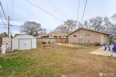 247 NW D Street, Ephrata, WA 98823 - Photo 6