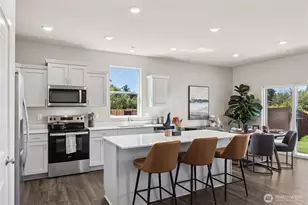 547 Hann St, Buckley, WA 98321 - Photo 2