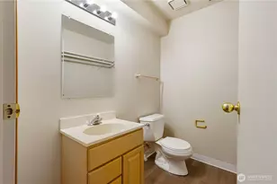 2078 SE 8th Dr, Renton, WA 98055 - Photo 28