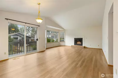 2078 SE 8th Drive, Renton, WA 98055 - Photo 4