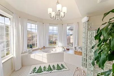 1918 Broadview, Wenatchee, WA 98801 - Photo 16