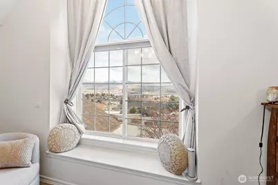 1918 Broadview, Wenatchee, WA 98801 - Photo 12