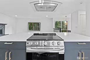 7545 Old Military Rd NE, Bremerton, WA 98311 - Photo 10