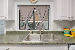 2200 196th Street SE, Bothell, WA 98012 - Photo 8