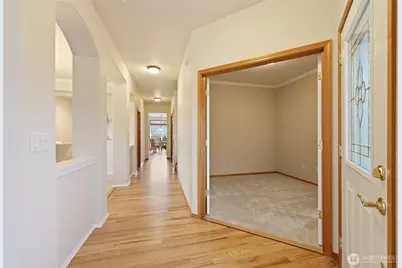 1611 12th Avenue NW, Puyallup, WA 98371 - Photo 6