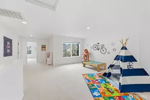 24823 SE 19th St, Sammamish, WA 98075 - Photo 24