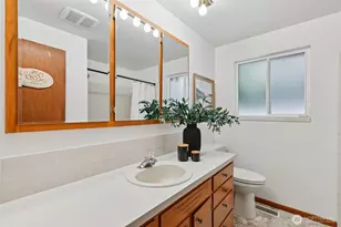 8122 230th St SW, Edmonds, WA 98026 - Photo 22