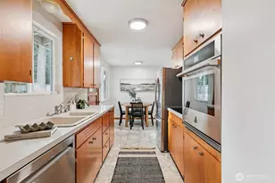 8122 230th St SW, Edmonds, WA 98026 - Photo 12