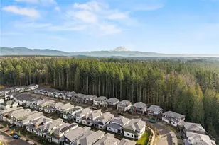 22907 SE Sycamore St, Black Diamond, WA 98010 - Photo 2