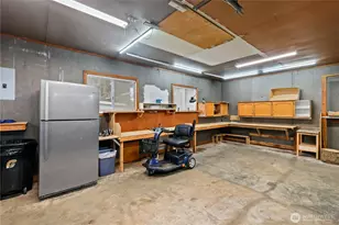 13025 212th Ave Ct E, Bonney Lake, WA 98391 - Photo 34