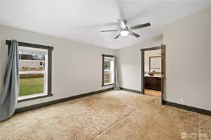 13025 212th Ave Ct E, Bonney Lake, WA 98391 - Photo 18