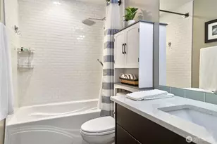 6225 NE 181st St, Kenmore, WA 98028 - Photo 18