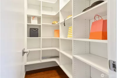 6225 NE 181st Street #101, Kenmore, WA 98028 - Photo 18