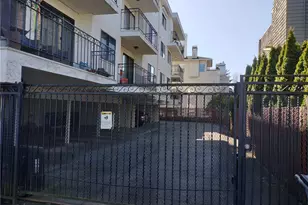 11755 Greenwood Ave N, Seattle, WA 98133 - Photo 18