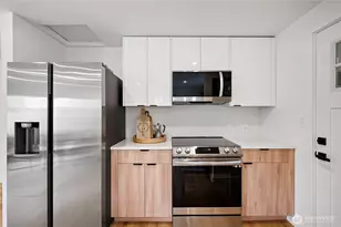 7106 32nd Ave SW, Seattle, WA 98126 - Photo 10