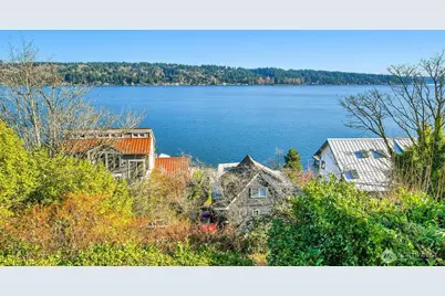 10742 Lakeside Avenue NE, Seattle, WA 98125 - Photo 22