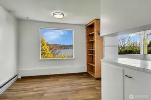 10742 Lakeside Ave NE, Seattle, WA 98125 - Photo 28