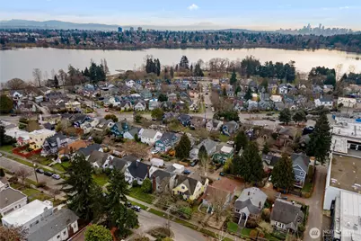 1125 N 77th Street, Seattle, WA 98103 - Photo 36